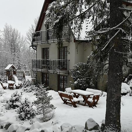 Willa Gusia, Apartamenty ザコパネ エクステリア 写真