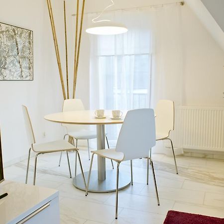 Willa Gusia, Apartamenty ザコパネ エクステリア 写真