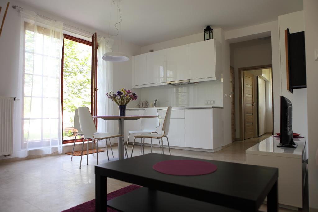 Willa Gusia, Apartamenty ザコパネ 部屋 写真